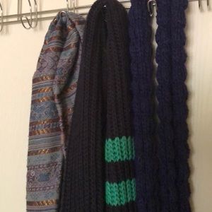 3 Scarves